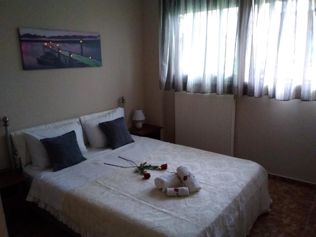 Rea'S Guest House 阿特米达 外观 照片