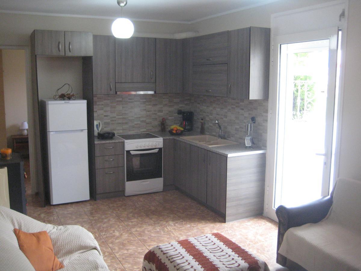 Rea'S Guest House 阿特米达 外观 照片